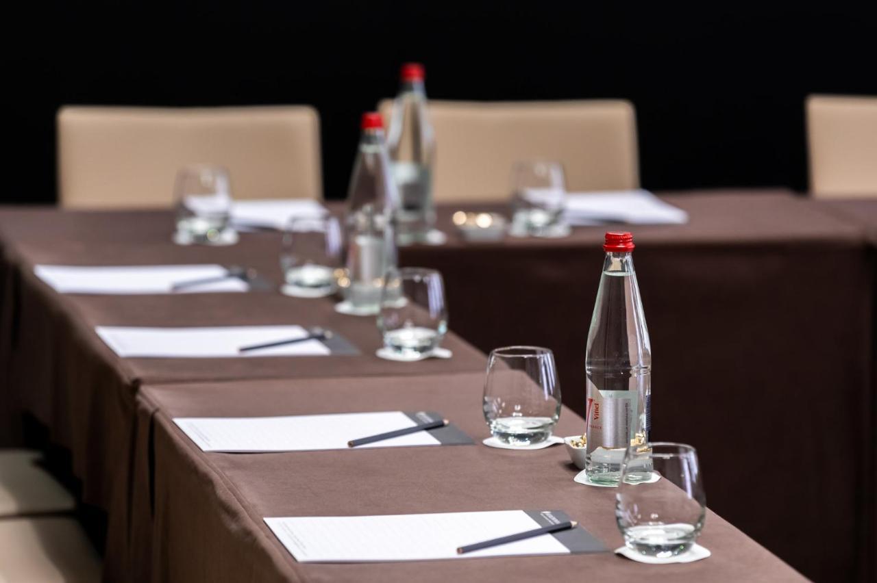 Intercontinental Paris Champs Elysees Etoile By Ihg Εξωτερικό φωτογραφία